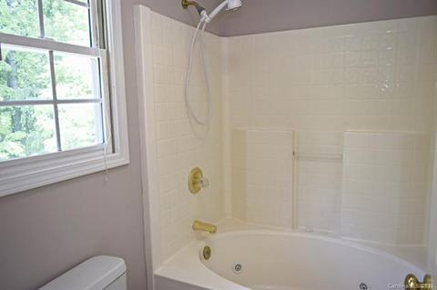 633 35th St NE, Conover, NC 28613 photo 24