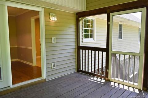 633 35th St NE, Conover, NC 28613 photo 11