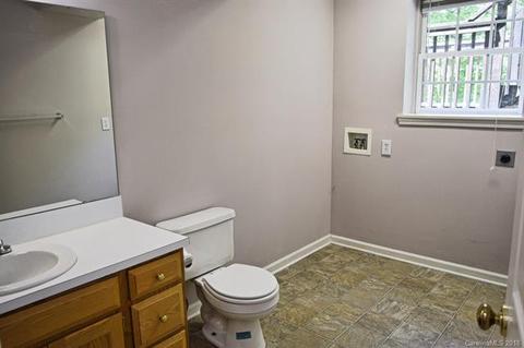 633 35th St NE, Conover, NC 28613 photo 26