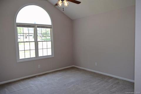 633 35th St NE, Conover, NC 28613 photo 20
