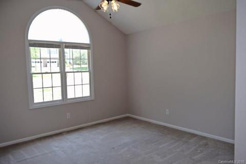 633 35th St NE, Conover, NC 28613 photo 19