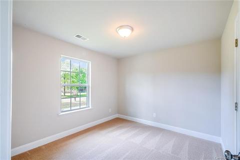 125 Robert E Lee St, Stanley, NC 28164 photo 3