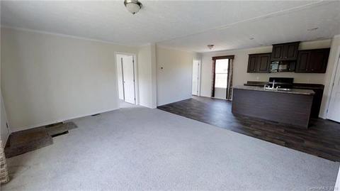 302 Grandview Rd, Marshall, NC 28753 photo 5