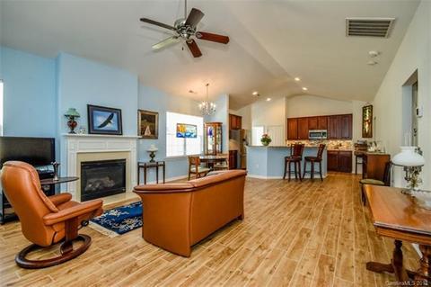 18430 Train Station Dr, Cornelius, NC 28031 photo 5