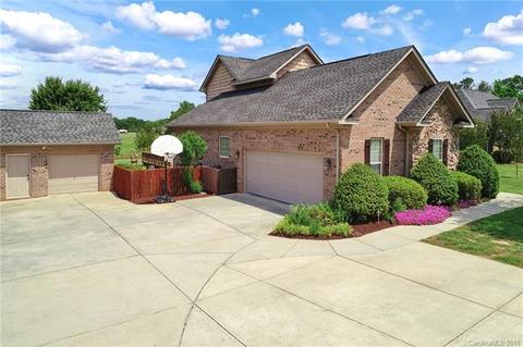 2416 Silverthorne Dr, Monroe, NC 28110 photo 8