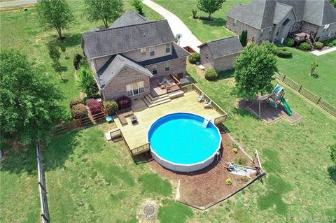2416 Silverthorne Dr, Monroe, NC 28110 photo 4