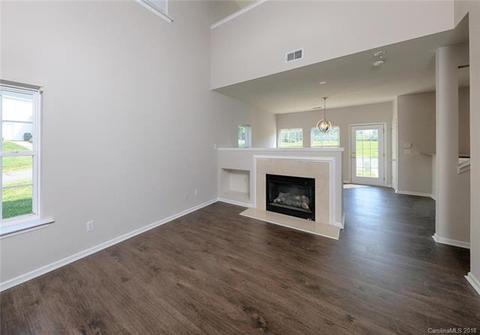 18482 Streamline Ct, Cornelius, NC 28031 photo 4
