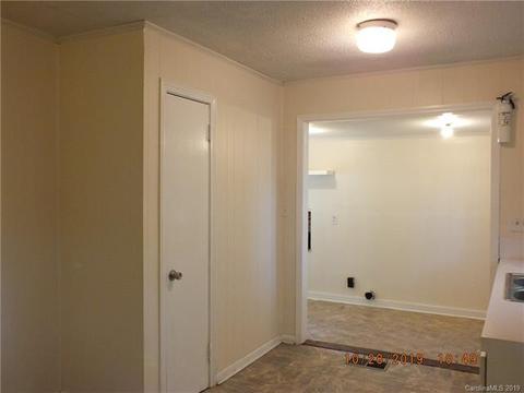 717 Central Ave, Lancaster, SC 29720 photo 3