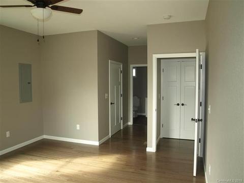 36 Circle Dr, Canton, NC 28716 photo 8