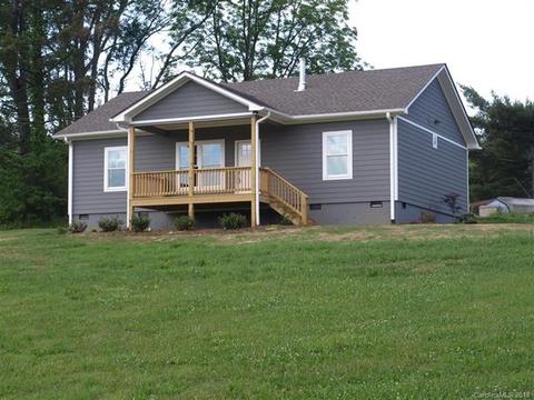 36 Circle Dr, Canton, NC 28716 photo 1