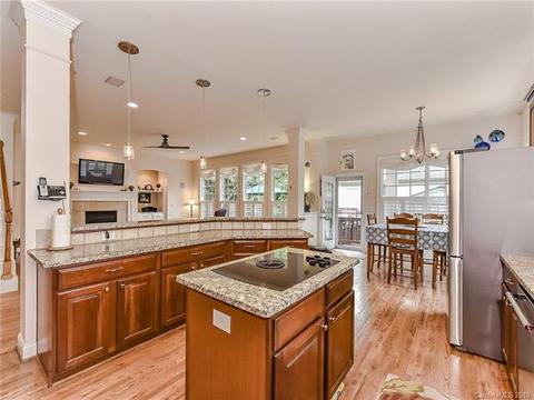 110 O Henry Ave, Davidson, NC 28036 photo 7