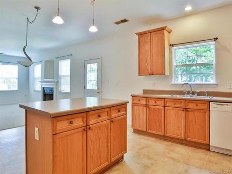 2316 Silver Run Dr, Monroe, NC 28110 photo 11