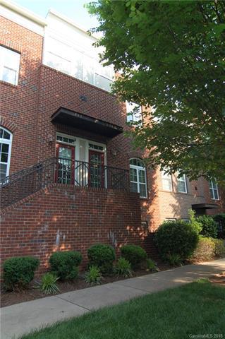 238 Harbour Place Dr, Davidson, NC 28036 photo 2