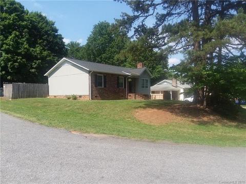 401 Willow St, Stanley, NC 28164 photo 3