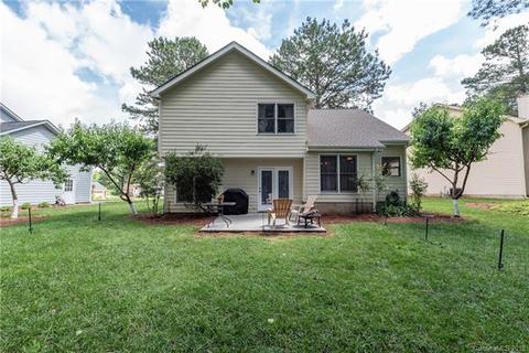 239 Point Wylie Ln, Fort Mill, SC 29708 photo 24