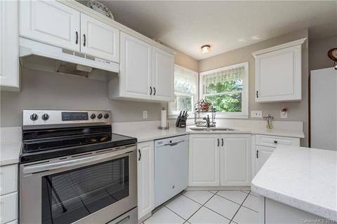 239 Point Wylie Ln, Fort Mill, SC 29708 photo 10
