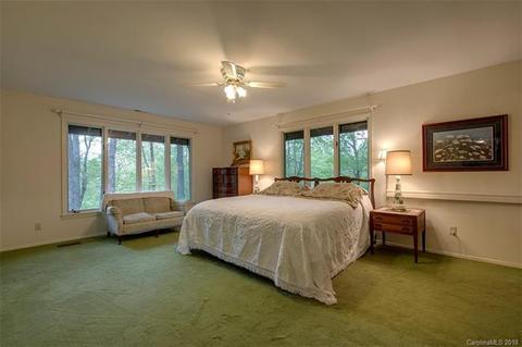 32 Pheasant Run, Brevard, NC 28712 photo 12