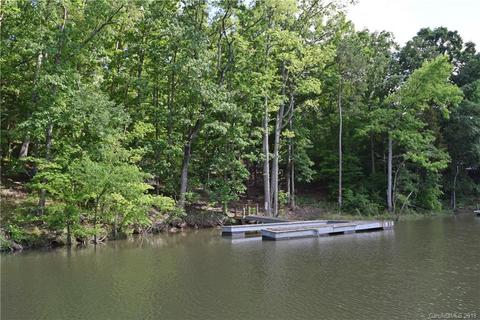 7044 Brookview Dr, Clover, SC 29710 photo 4