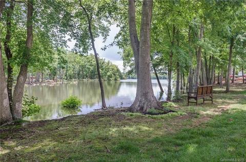757 Peninsula Dr, Davidson, NC 28036 photo 23