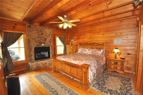 671 Black Bear Cv, Clyde, NC 28721 photo 9