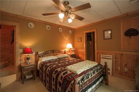 212 Hickory Hollow Rd, Purlear, NC 28665 photo 17