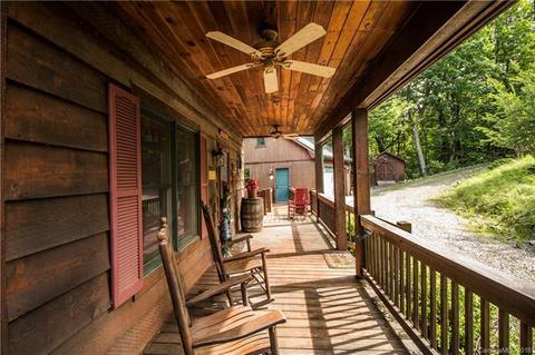 212 Hickory Hollow Rd, Purlear, NC 28665 photo 5
