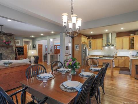 194 Dotson Rd, Fairview, NC 28730 photo 10