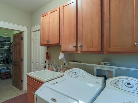 194 Dotson Rd, Fairview, NC 28730 photo 16