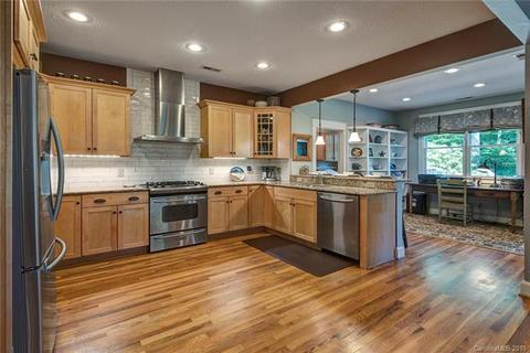 194 Dotson Rd, Fairview, NC 28730 photo 11