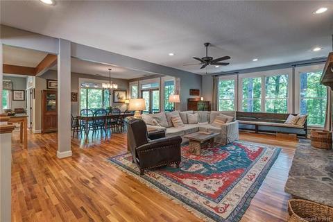 194 Dotson Rd, Fairview, NC 28730 photo 5