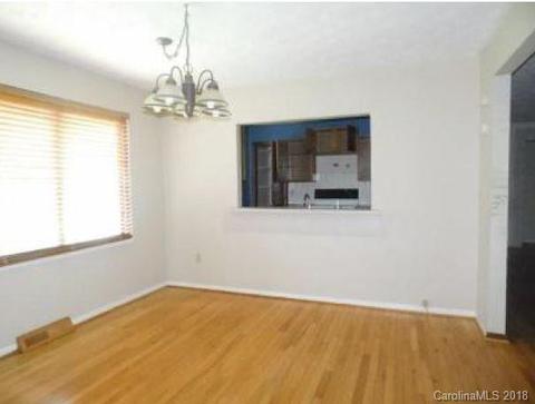 210 Tilson Dr, Mars Hill, NC 28754 photo 4