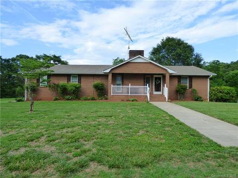 2468 Jennings Rd, Olin, NC 28660 photo 1