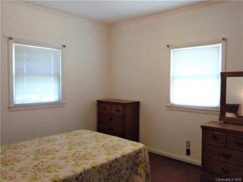 128 Pine St, Badin, NC 28009 photo 10