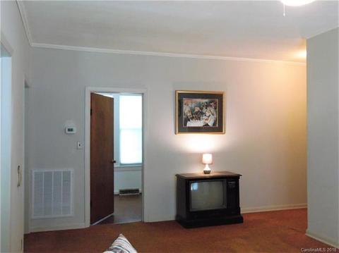 128 Pine St, Badin, NC 28009 photo 6