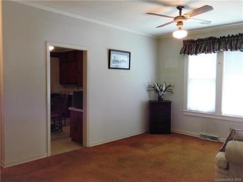 128 Pine St, Badin, NC 28009 photo 4