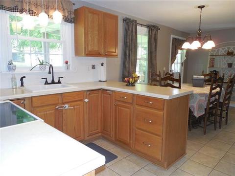 5149 Hall St, Conover, NC 28613 photo 5
