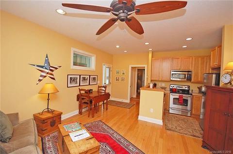 116 Rhett Dr, Flat Rock, NC 28731 photo 12