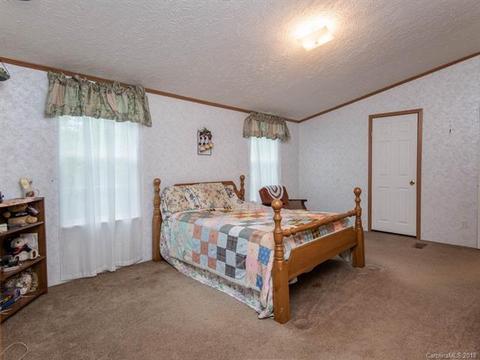 7450 Big Pine Rd, Marshall, NC 28753 photo 11
