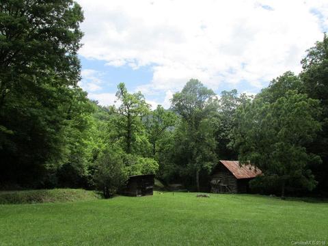 641 Rambling Rd, Cullowhee, NC 28723 photo 2