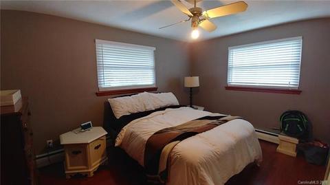 1007 8th St NE, Hickory, NC 28601 photo 9