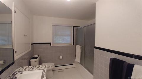 1007 8th St NE, Hickory, NC 28601 photo 13