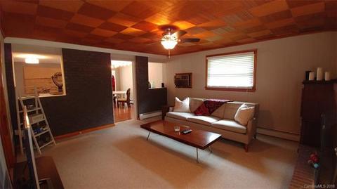 1007 8th St NE, Hickory, NC 28601 photo 8