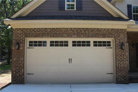 2439 Silverthorne Dr, Monroe, NC 28110 photo 3