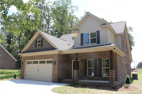 2439 Silverthorne Dr, Monroe, NC 28110 photo 2