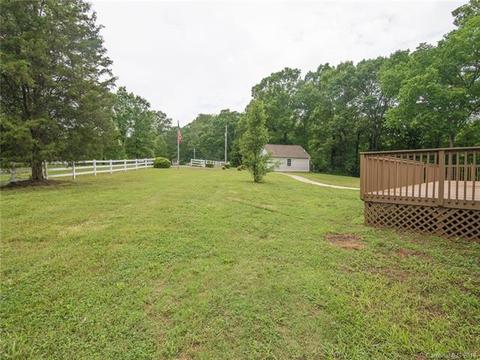 3830 Pineleaf Cir, Midland, NC 28107 photo 3