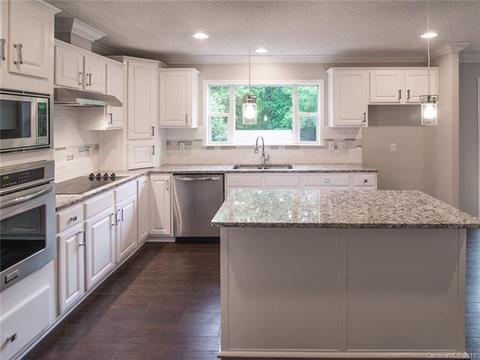 3830 Pineleaf Cir, Midland, NC 28107 photo 21