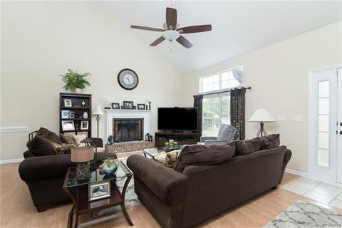 4202 Compton Ct, Indian Trail, NC 28079 photo 2