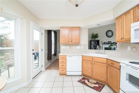 4202 Compton Ct, Indian Trail, NC 28079 photo 6