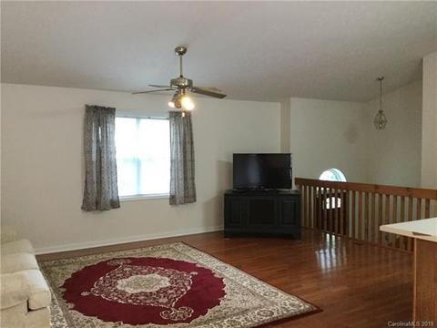 206 Sequoyah Cir, Morganton, NC 28655 photo 16