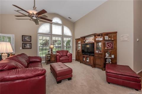 2340 Jade Ln, Fort Mill, SC 29708 photo 9